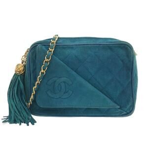 CHANEL Matelasse Shoulder Bag